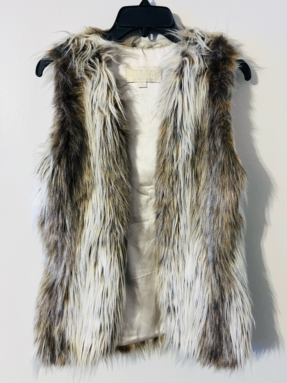 VINTAGE…..Faux Fur Vest in Mixed Taupe and Cream Sz XS